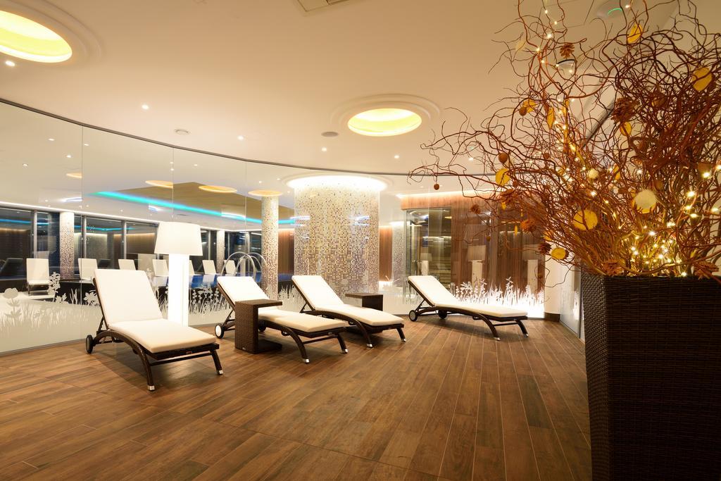 Hotel Olympic Spa & Wellness Ustroń Kültér fotó